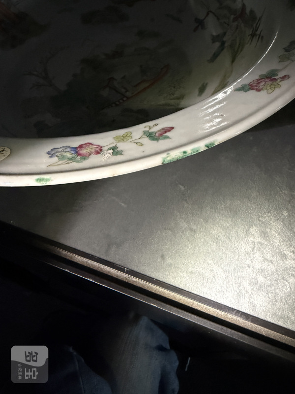 清同治粉彩赤壁赋人物故事图折沿盆 - 图11